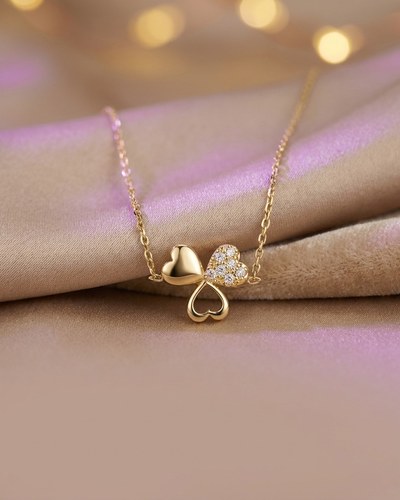 14 Ayar Altın Bileklik Yonca Taşlı 1.27gr 18 CM - F00055