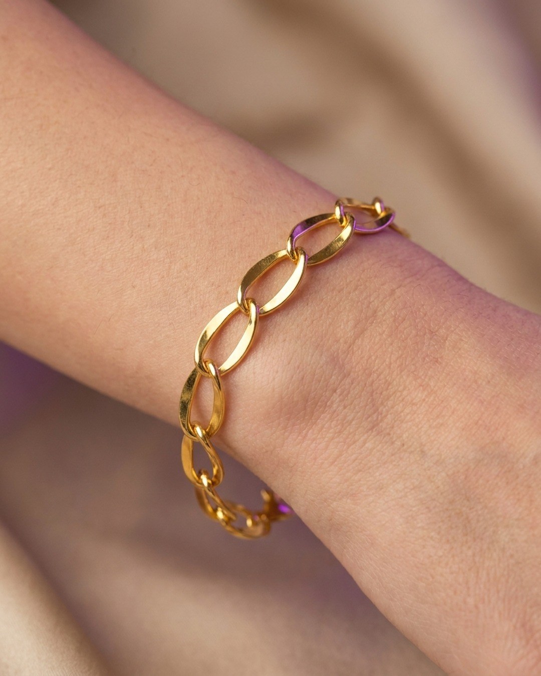 Hallow Halka Altın Bileklik 22 Ayar 7.17gr - F00194
