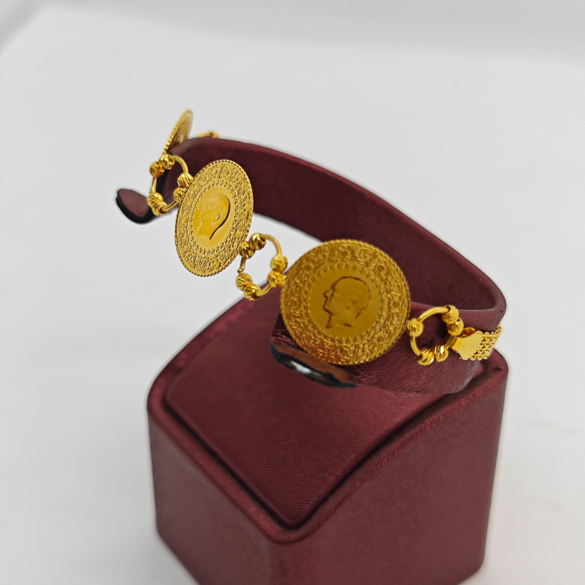 22 Ayar Altın Bileklik 18 cm 12.29gr Kadın - B000129