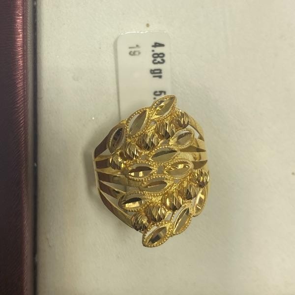 22 Ayar Altın Yüzük Yapraklı Özel Tasarım 4.83gr 19 Numara Kadın - Y000808