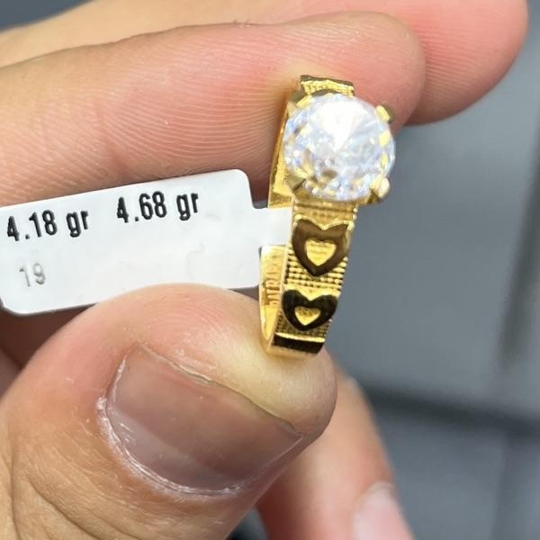 22 Ayar Altın Taslı Yüzük Modern Tasarım 4.18gr 19 Numara Kadın - T000195 - Fotoğraf 1