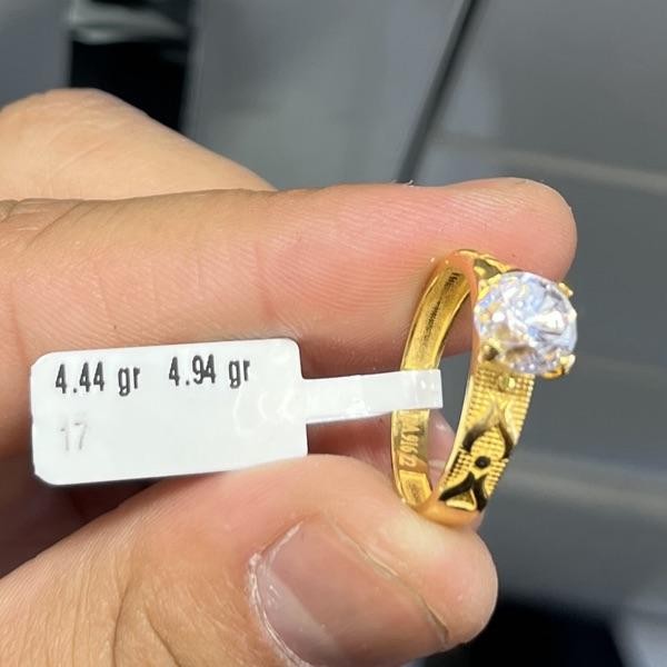 22 Ayar Altın Taslı Yüzük Beştaş Modern Tasarım 4.44gr 17 Numara Kadın - T000205