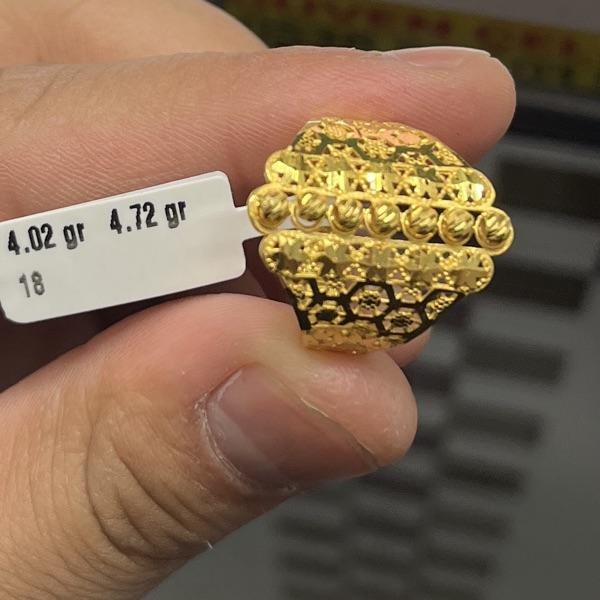 Dorika Model 22 Ayar Altın Yüzük 4.72gr 18 Numara - Y000830