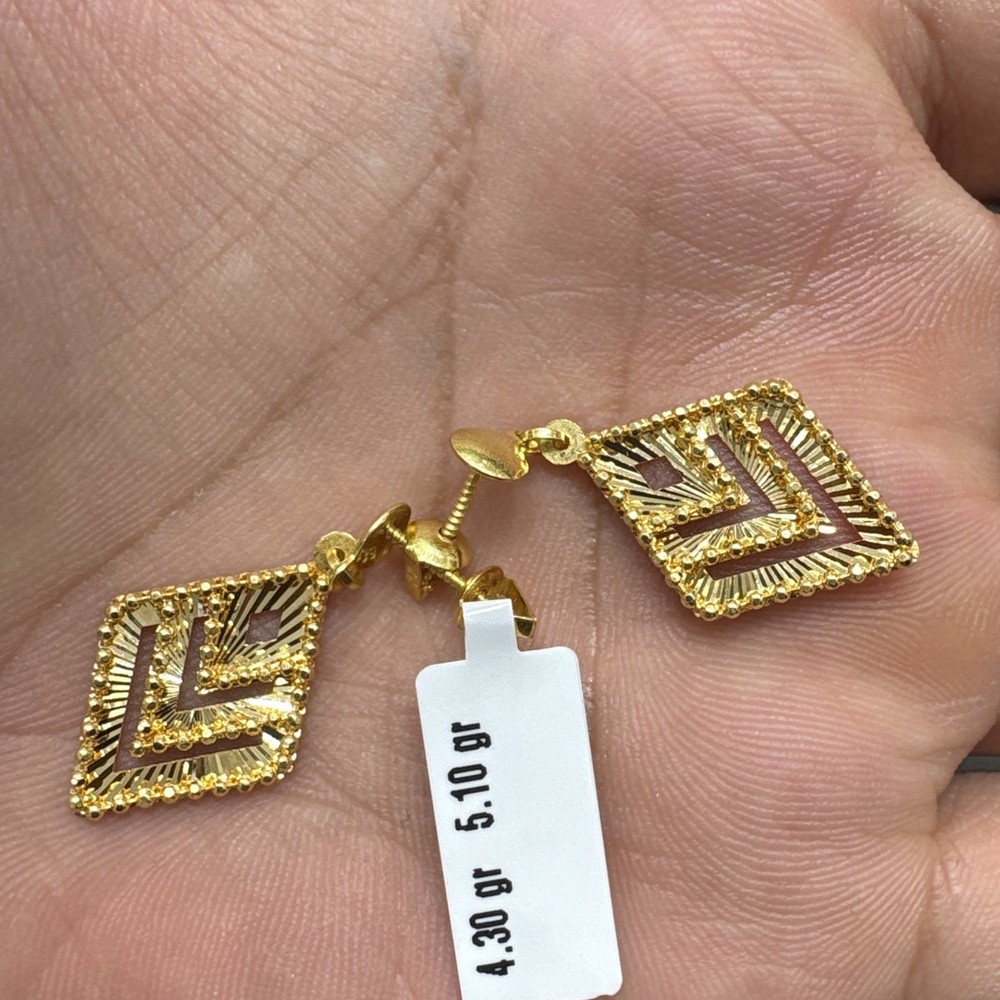22 Ayar Altın Küpe Baklava Tasarım 4.30gr Kadın - K000803 - Fotoğraf 1