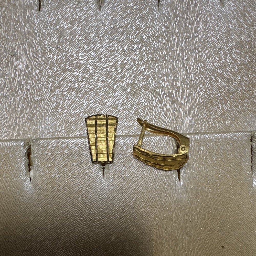 22 Ayar Altın Küpe Özel Tasarım 3.04gr Kadın - K00852