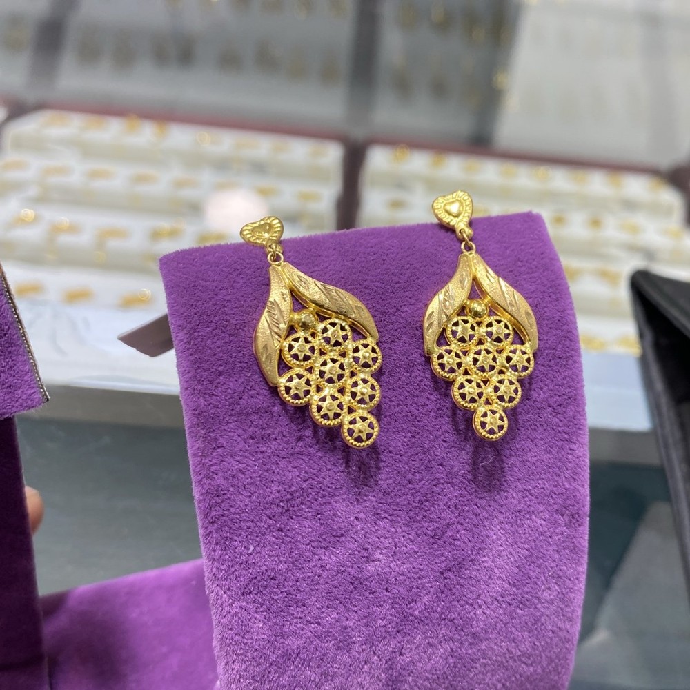 22 Ayar Altın Küpe Üzüm Tasarım 2.94gr Kadın Hediye - K00855
