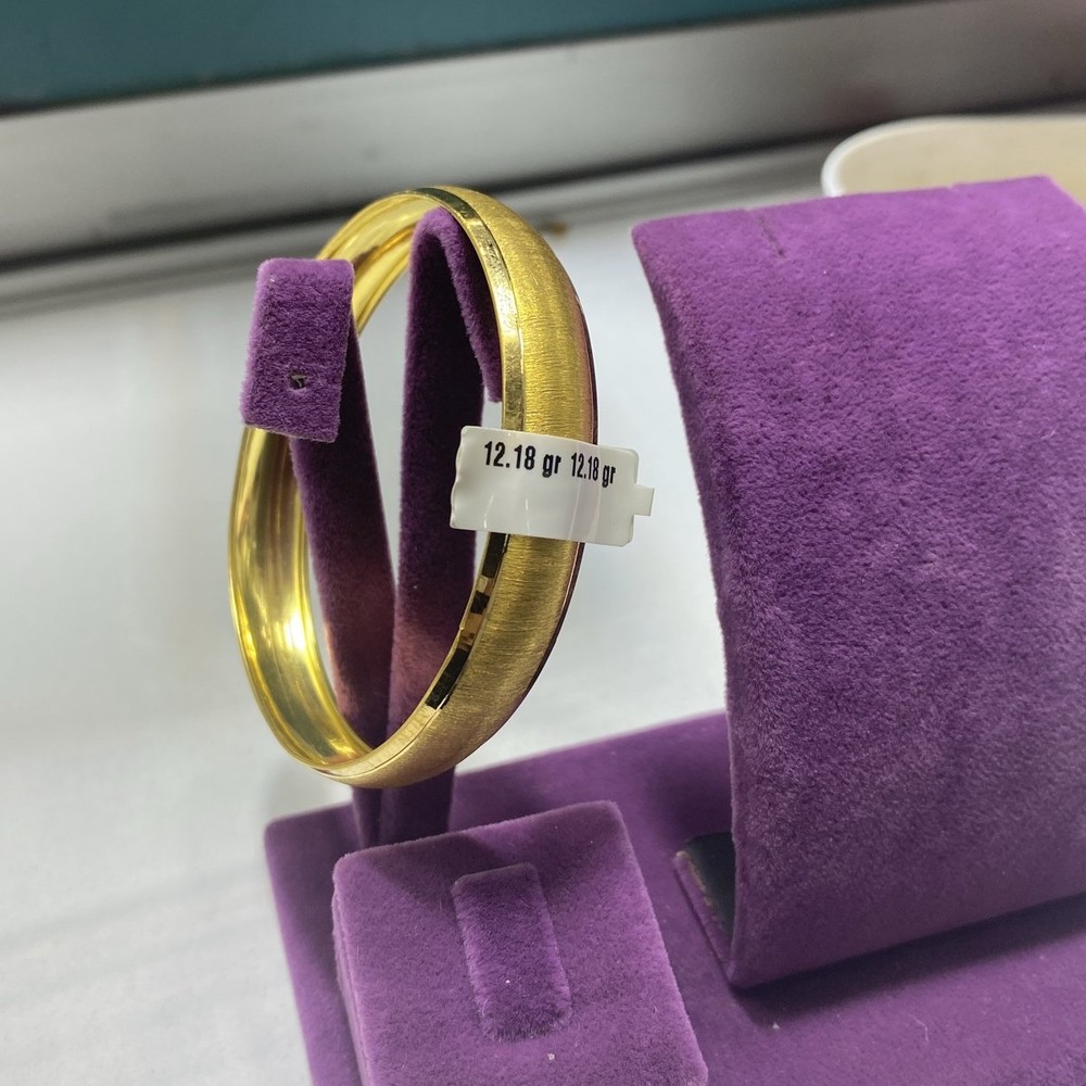 22 Ayar Altın Bilezik Kumlu Şarnel Modern Tasarım 12.18gr Kadın - BZ00898