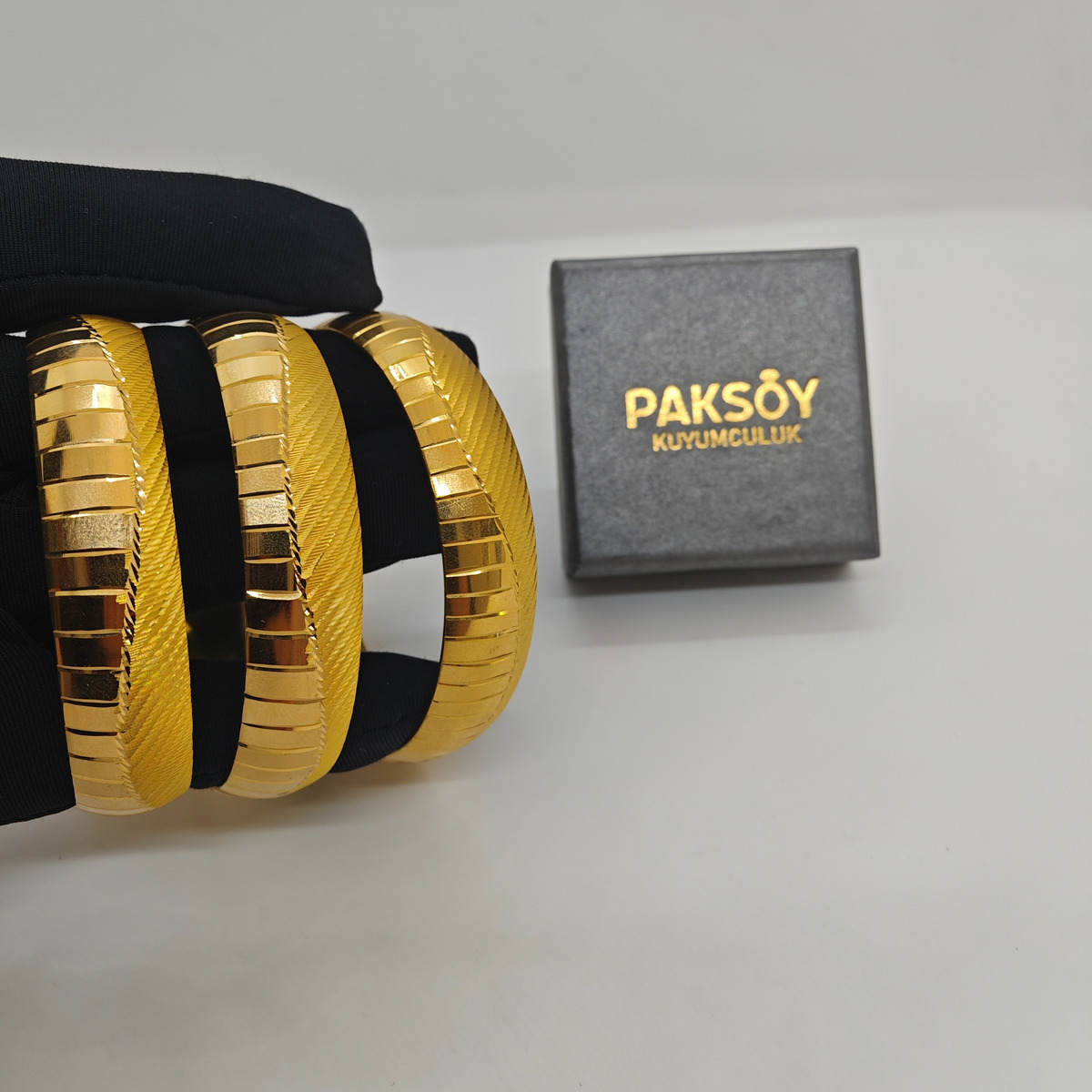 22 Ayar Altın Bilezik Yılan Derisi Özel Tasarım 15.24gr Kadın - BZ00930 ürün görseli