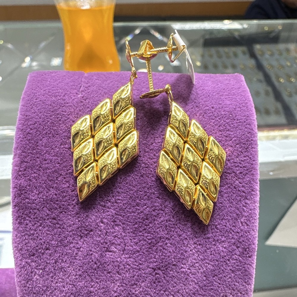 22 Ayar Altın Küpe Baklava Dilimi 3.69gr Kadın Hediye - K00869