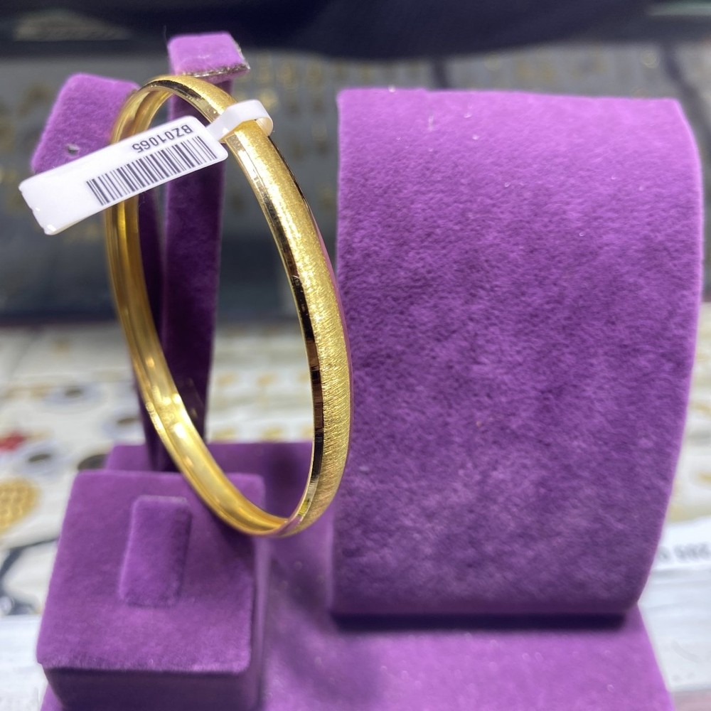 22 Ayar Altın Bilezik Kumlu Şarnel Modern Tasarım 6.10gr Kadın - BZ01068