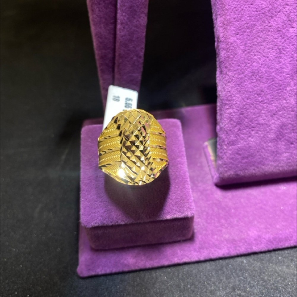 22 Ayar Altın Yüzük Baklava Desenli Modern Tasarım 5.55gr 18 Numara Kadın - Y00968