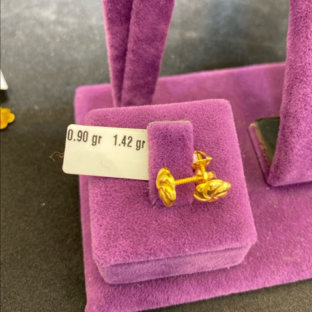 22 Ayar Altın Çocuk Küpesi Gül Modern Tasarım 0.90gr Hediye - J00040