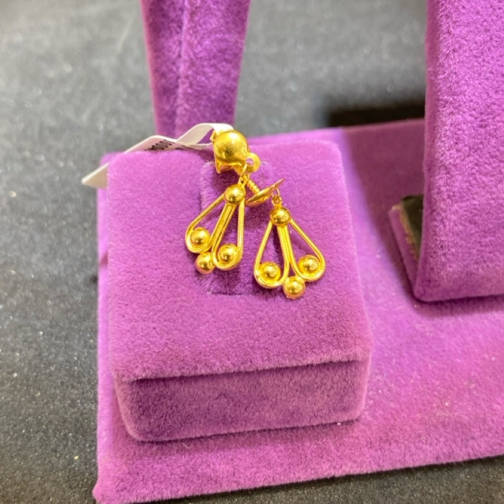 22 Ayar Altın Çocuk Küpesi Zahit Geyik Modern Tasarım 1.18gr Hediye - J00043