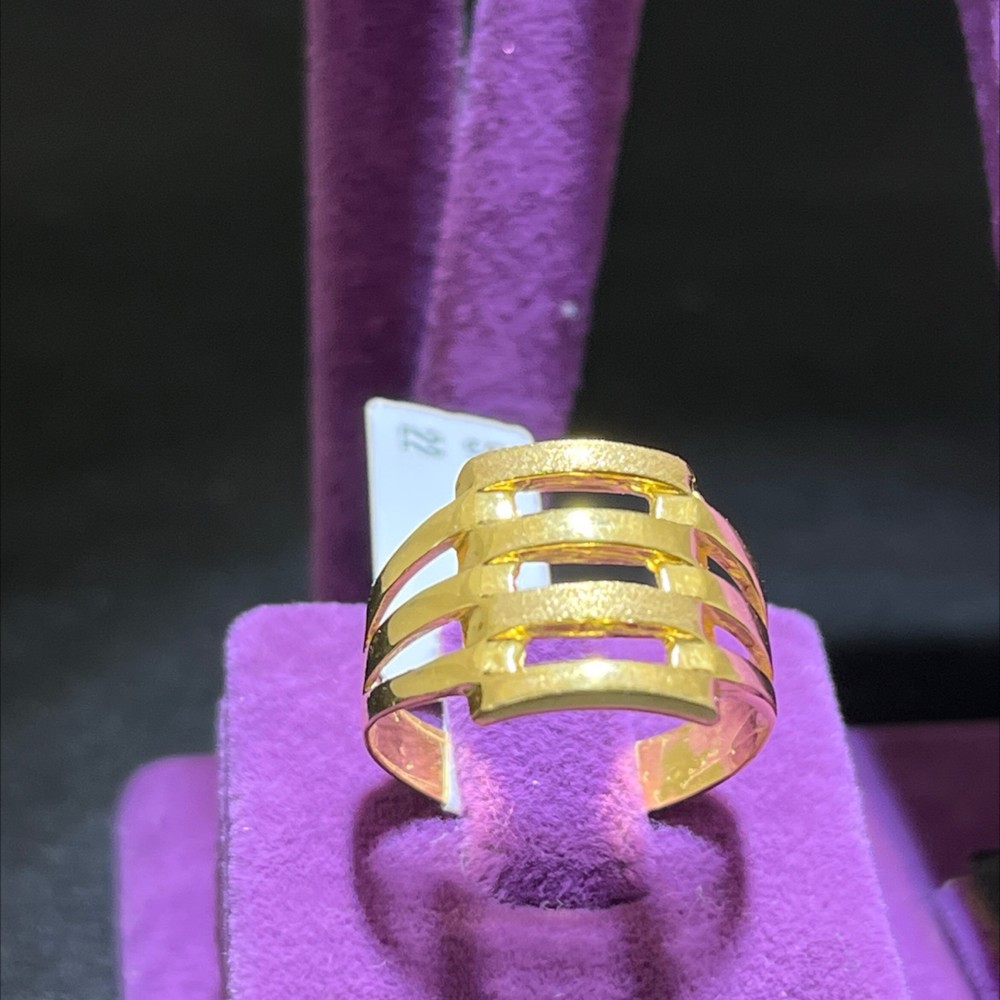 22 Ayar Altın Yüzük Kaburga Modern Tasarım 5.14gr 22 Numara - Y01019