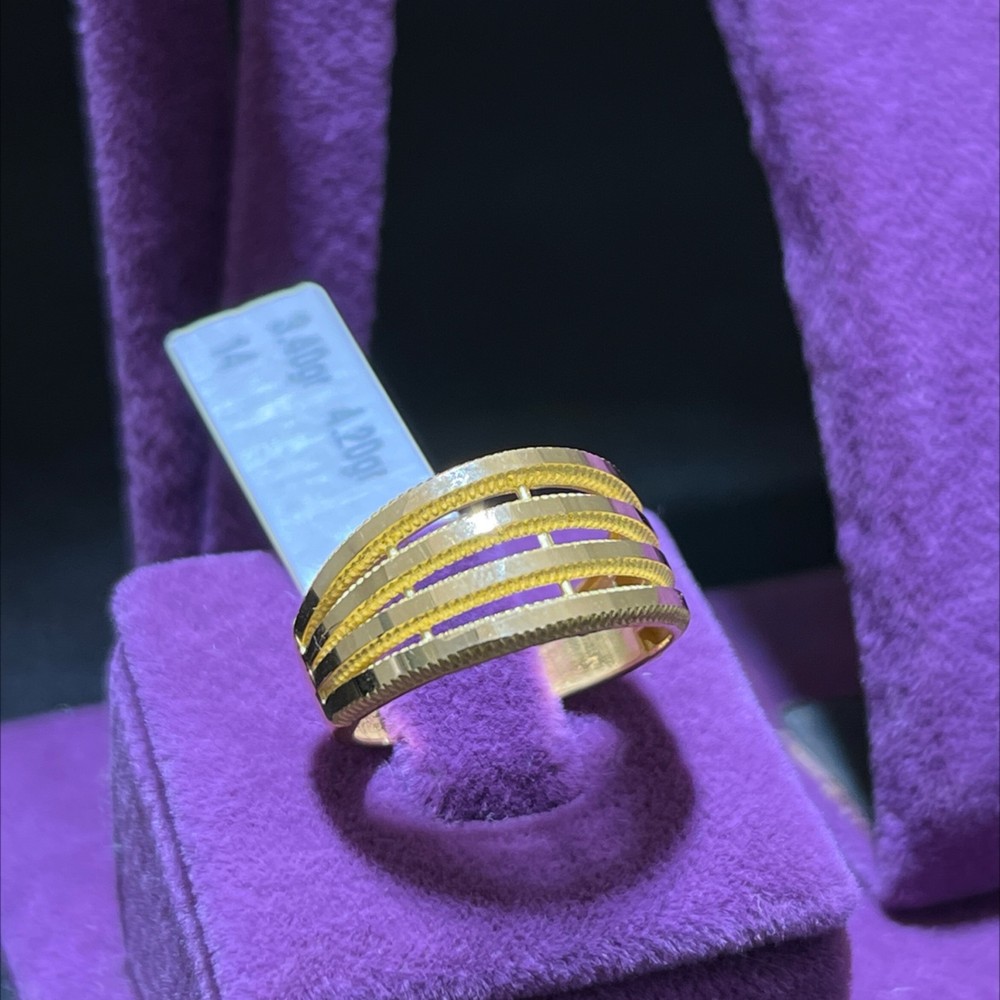 22 Ayar Altın Yüzük Kaburga Tasarım 3.40gr 14 Numara Kadın - Y01022