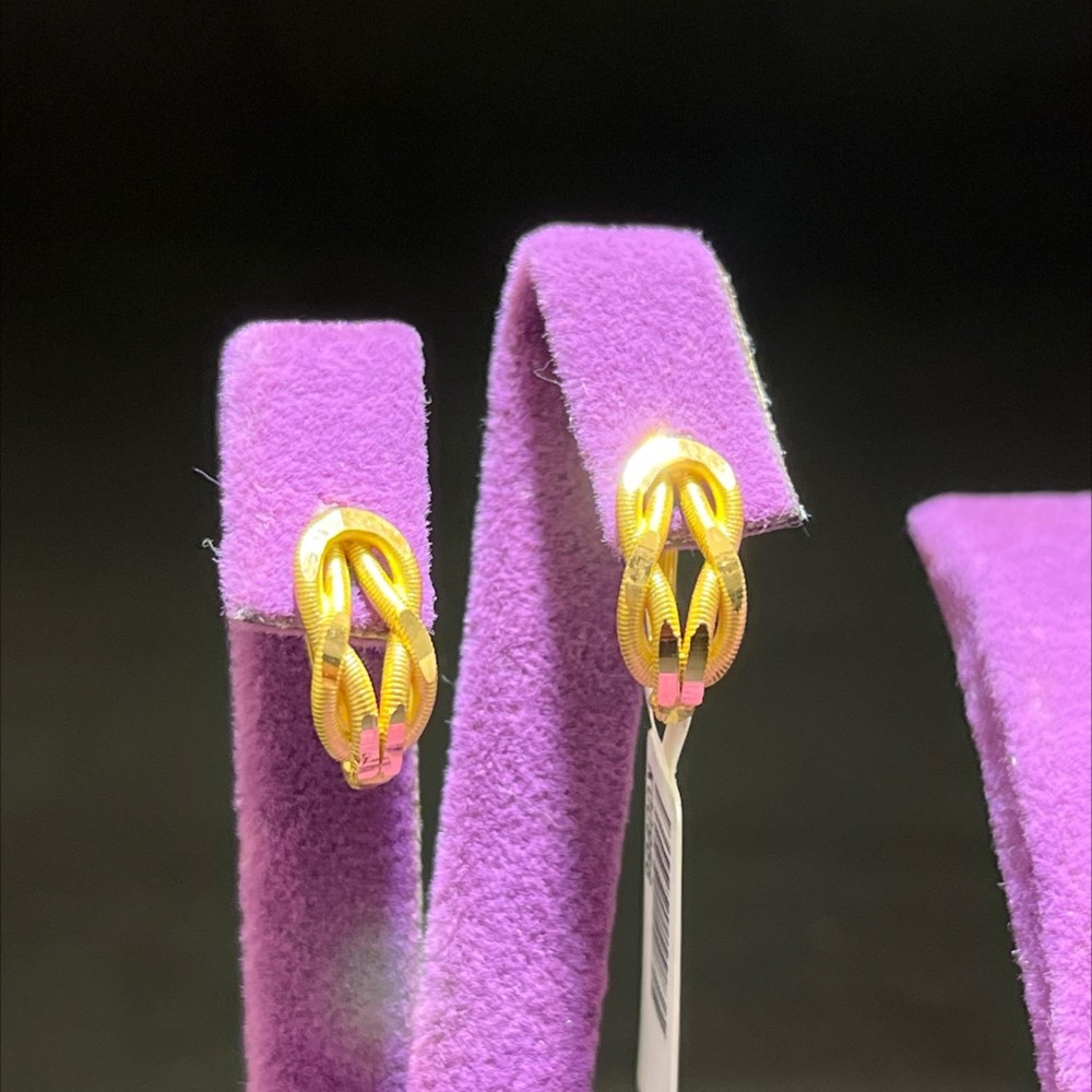 22 Ayar Altın Küpe Özel Tasarım 2.52gr Kadın - K00968