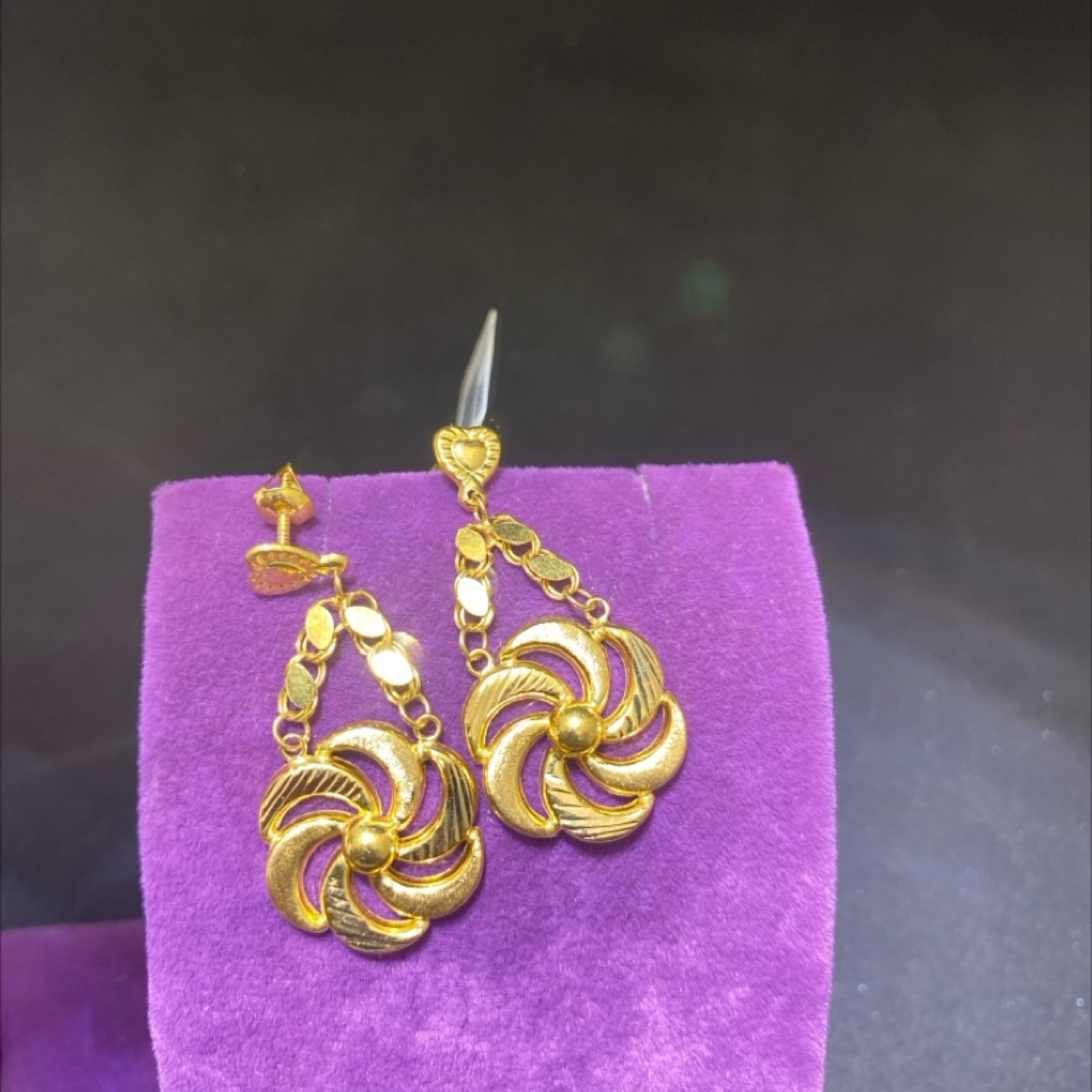 22 Ayar Altın Küpe Rüzgar Gülü Özel Tasarım 3.96gr Kadın - K00971 - Fotoğraf 1