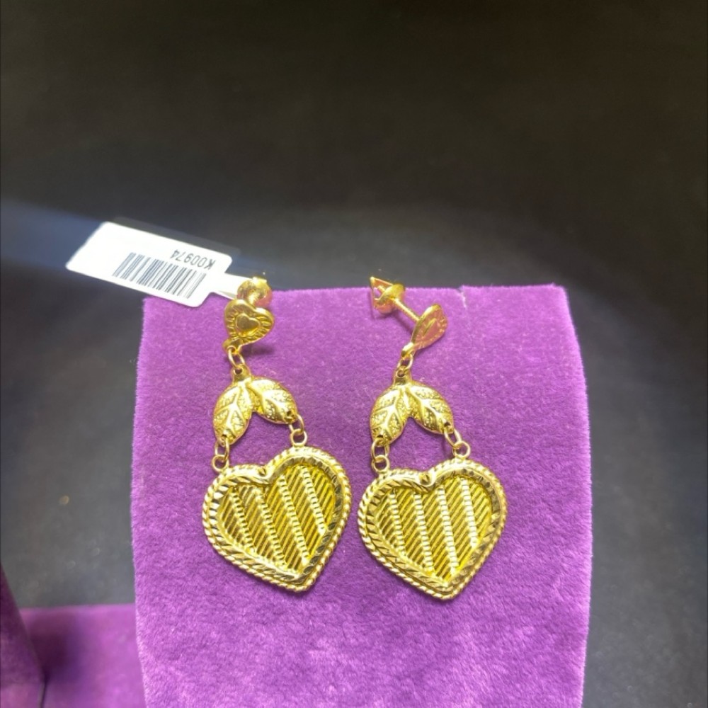 22 Ayar Altın Küpe Kalp Modern Tasarım 3.78gr Kadın - K00974