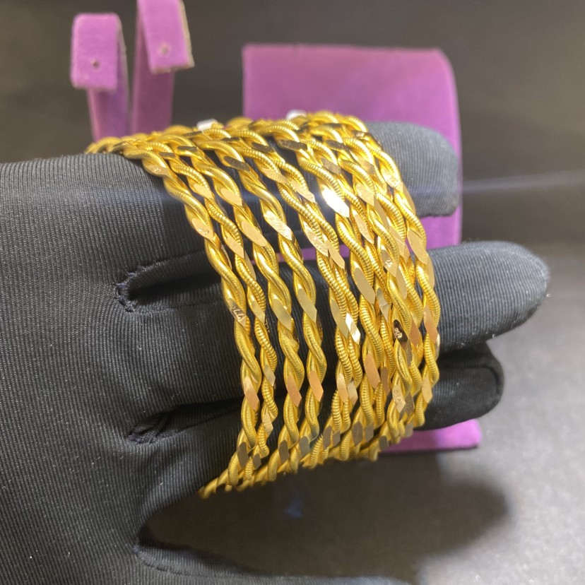 22 Ayar Altın Kıvırcık Bilezik Modern Tasarım 10.06gr Kadın Hediye - BZ01293