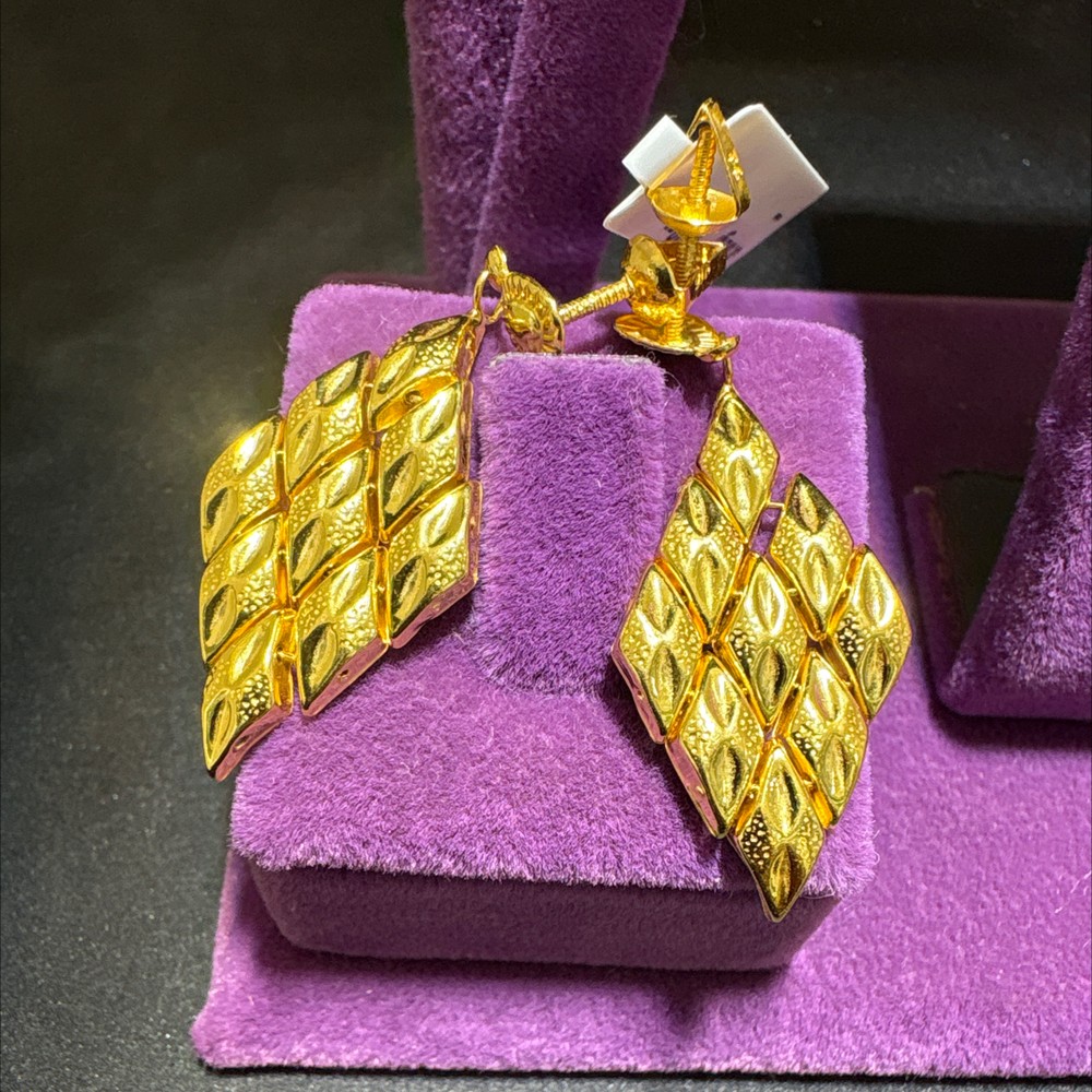 22 Ayar Altın Küpe Baklava Dilimli Sallantılı 3.62gr Kadın Hediye Paksoy Kuyumculuk - K01008