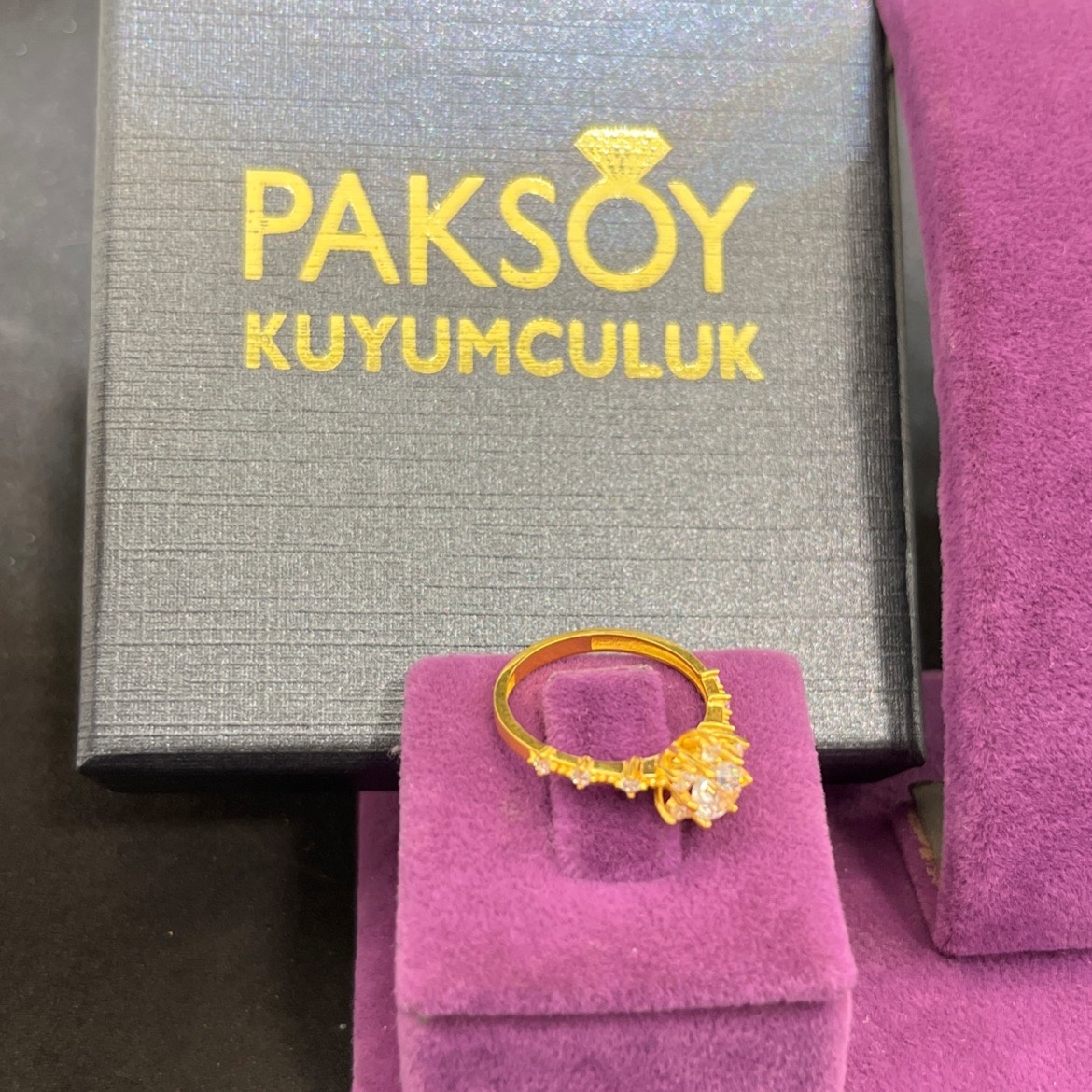 22 Ayar Altın Yüzük Lotus Tektaş Özel Tasarım 2.65gr 11 Numara Kadın Paksoy Kuyumculuk - T00261 - Fotoğraf 3