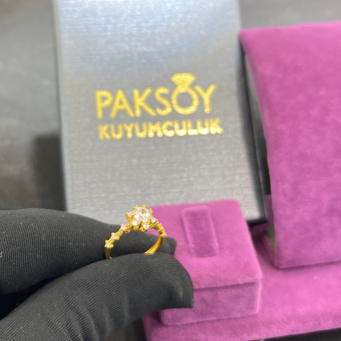 22 Ayar Altın Yüzük Lotus Tektaş Özel Tasarım 2.65gr 11 Numara Kadın Paksoy Kuyumculuk - T00261 - Fotoğraf 4