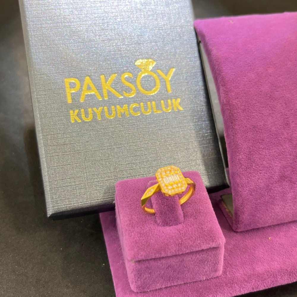 22 Ayar Altın Taşlı Yüzük Baget Model 2.73gr 16 Numara Kadın Hediye Paksoy - T00262