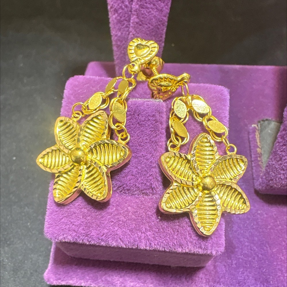 22 Ayar Altın Küpe Çiçekli Özel Tasarım 3.29gr Kadın Paksoy Kuyumculuk - K01032