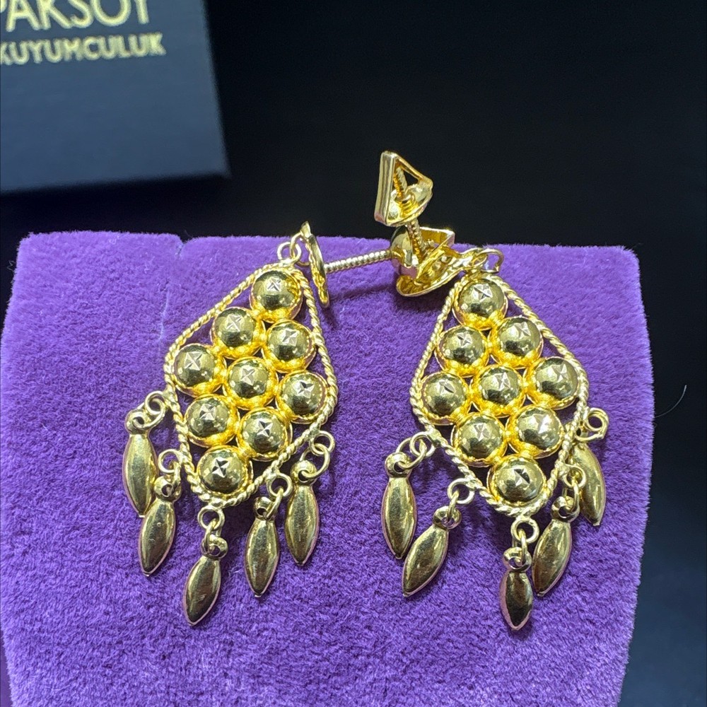 22 Ayar Altın Küpe Sallantılı Modern Tasarım 4.10gr Kadın Paksoy Kuyumculuk - K01037