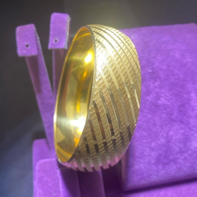 22 Ayar Altın Bilezik Çizgili Şarnel Modern Tasarım 20.26gr Kadın Hediye Paksoy Kuyumculuk - BZ01375