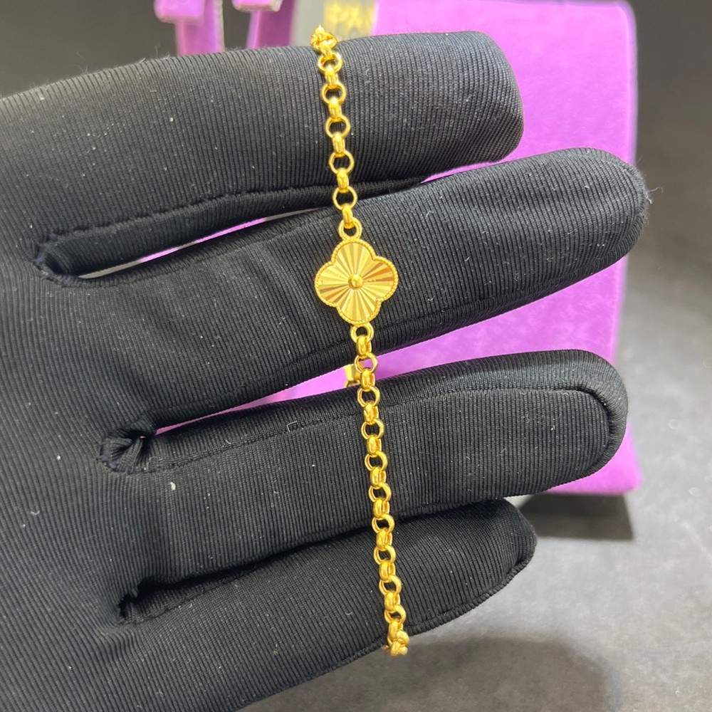 22 Ayar Altın Bileklik Tek Yoncalı Sıralı Modern Tasarım 4.41gr Paksoy Kadın Hediye - B01068