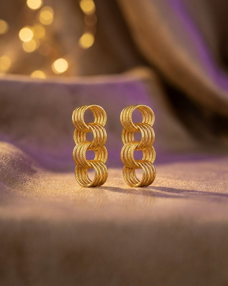 Samanyolu Altın Sallantılı Küpe 22 Ayar 4.58gr - K01043
