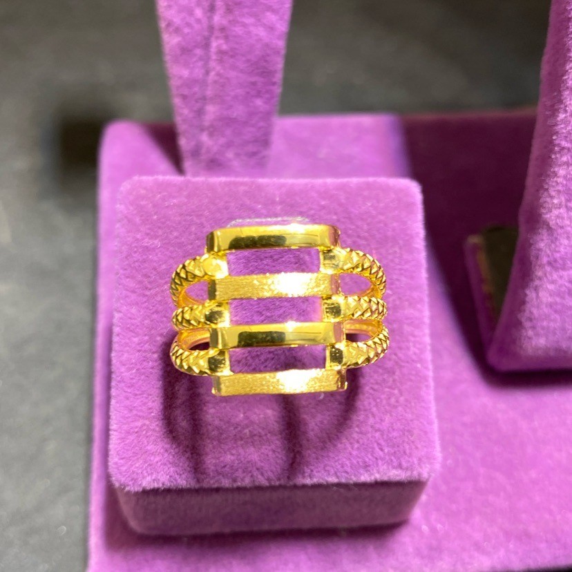 22 Ayar Altın Yüzük Kaburga 4.06gr 18 - Y01124