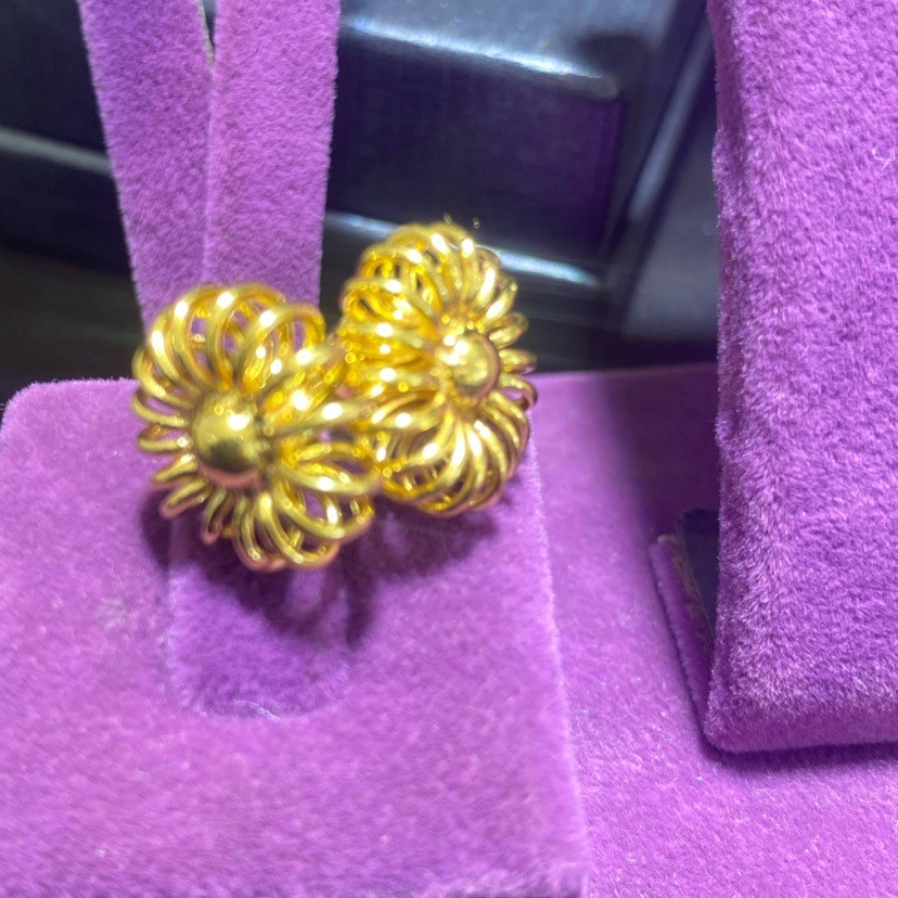 22 Ayar Altın Küpe Çiçekli 3.49gr - K01083