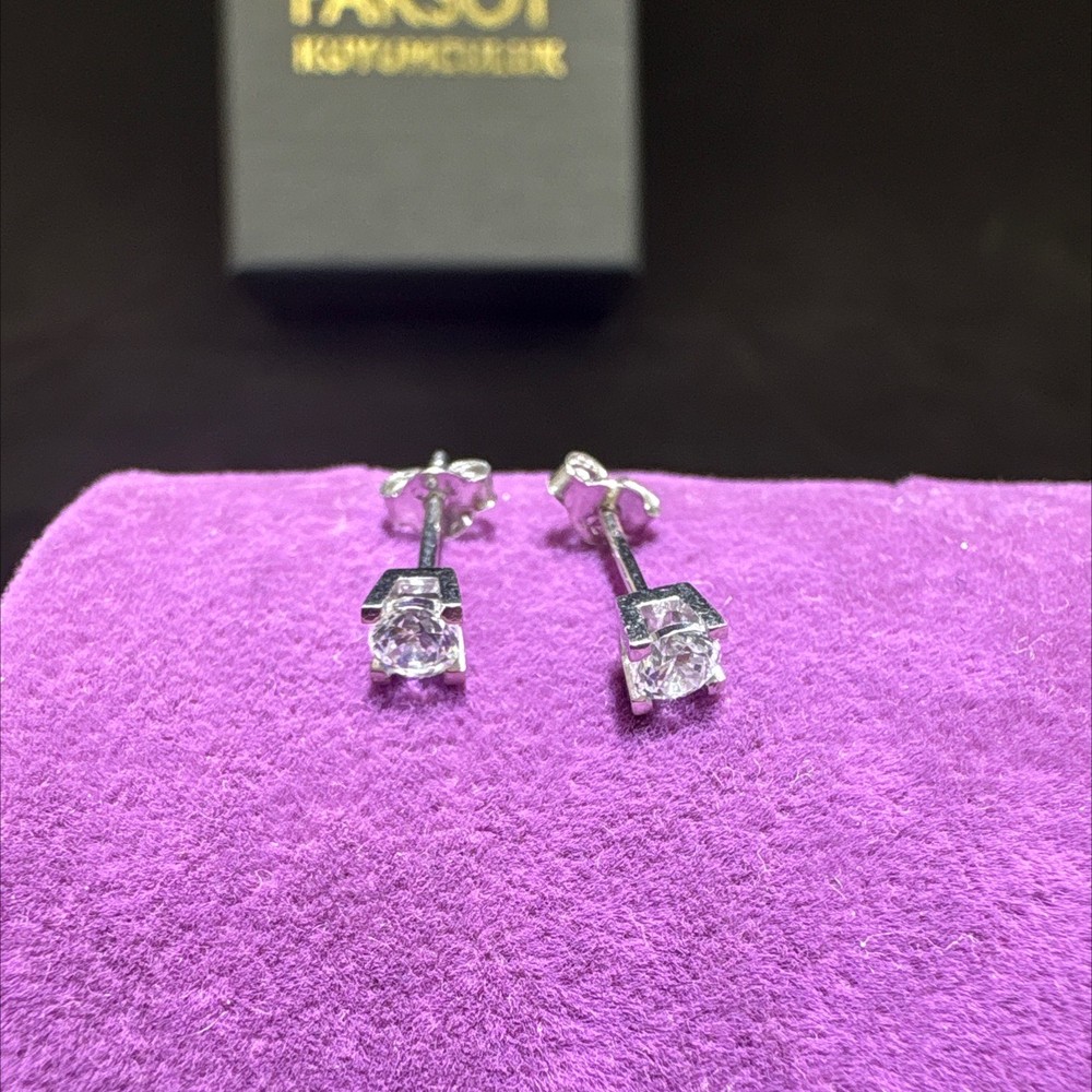 14 Ayar Altın Küpe tektaş tek taş 0.81gr - K01089