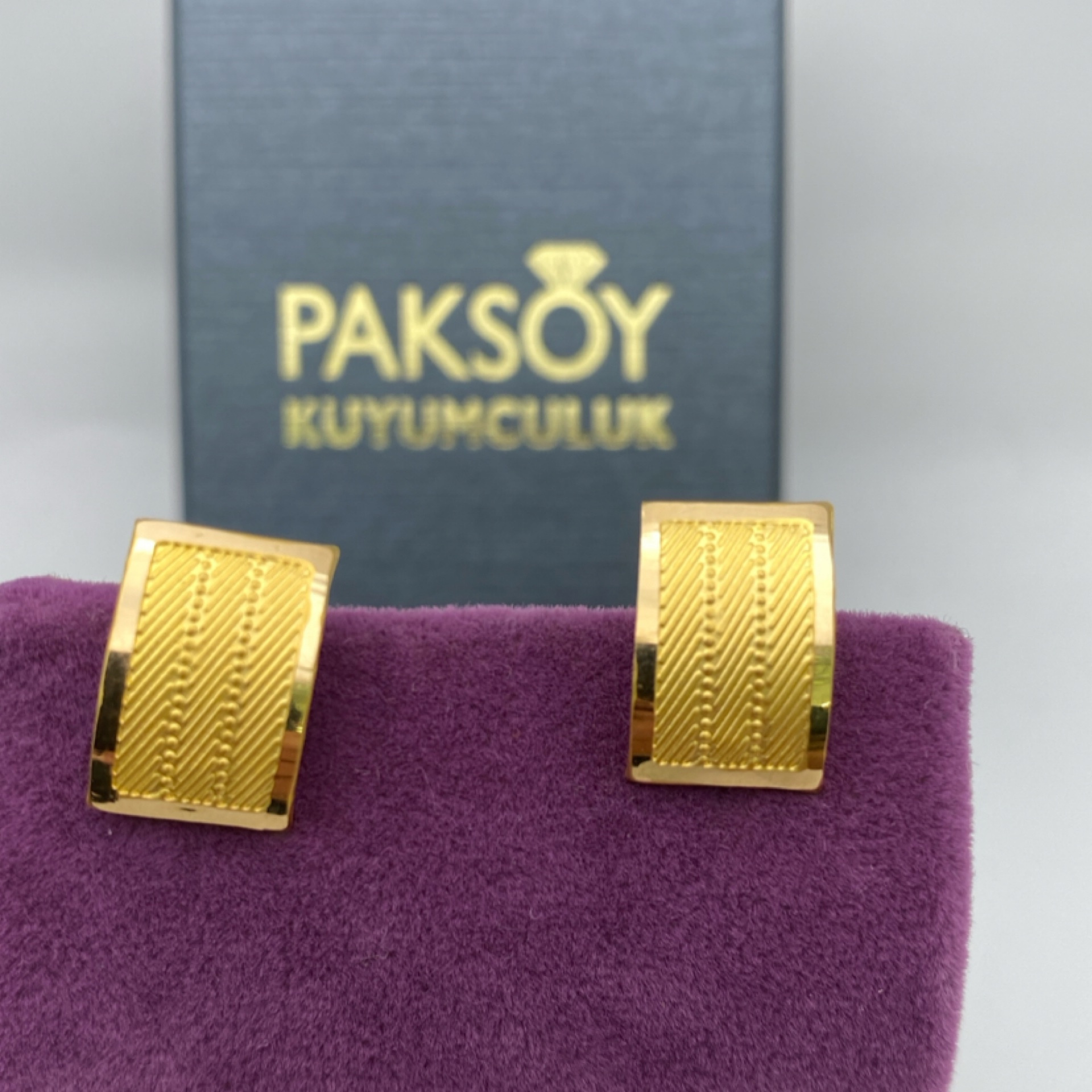 22 Ayar Küpe 2.10gr - K01156 - Fotoğraf 1