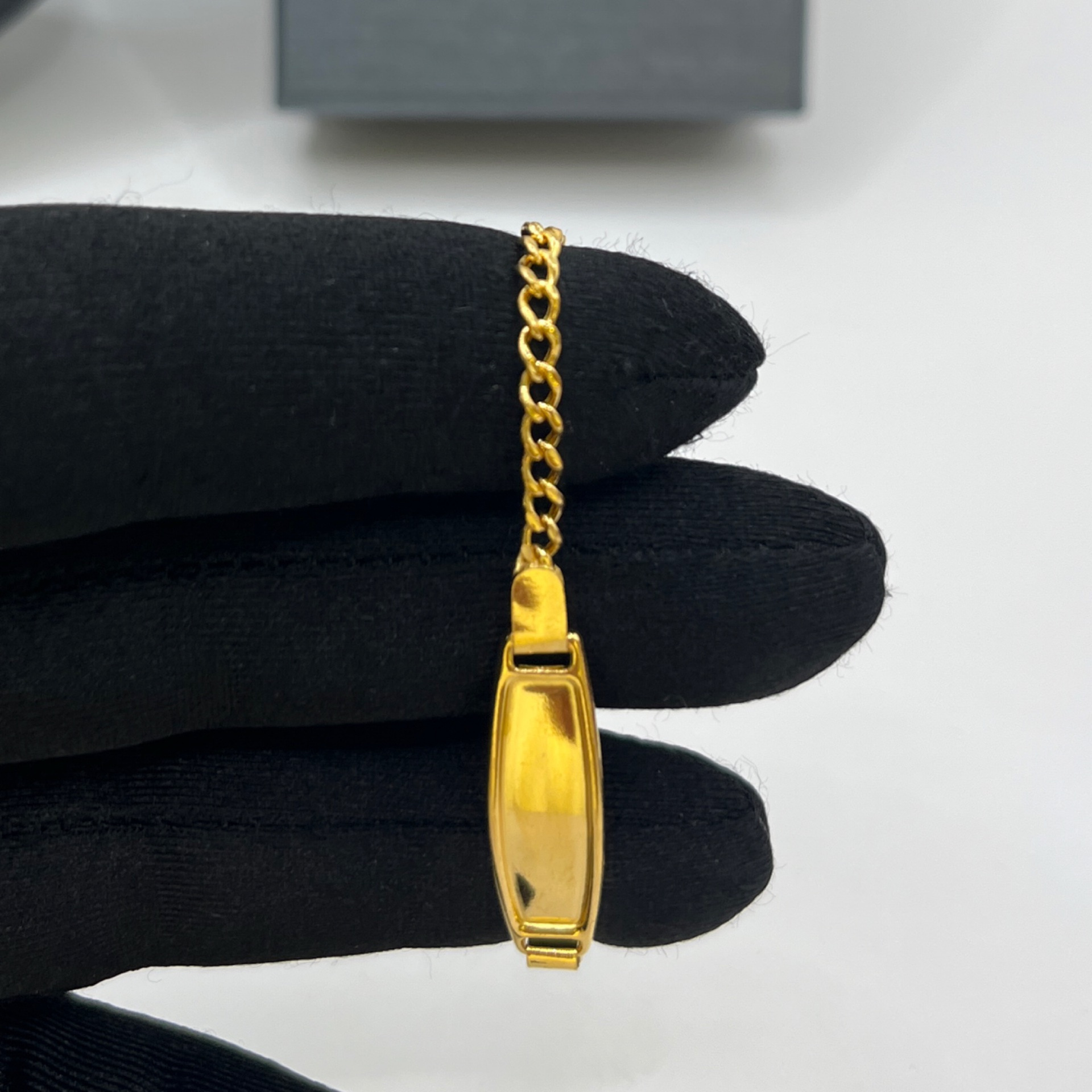 Kartiyer Tarzlı Bilekliği 22 Ayar 3.59gr 14 CM - F00146 - Fotoğraf 1