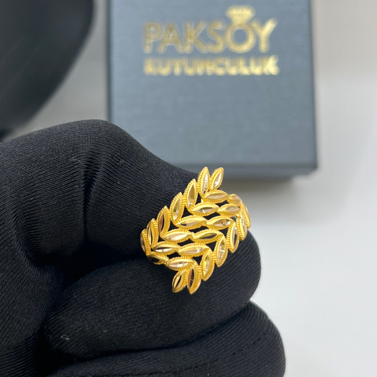 Başak Yüzük 22 Ayar 4.10gr 26 Numara - Y01330