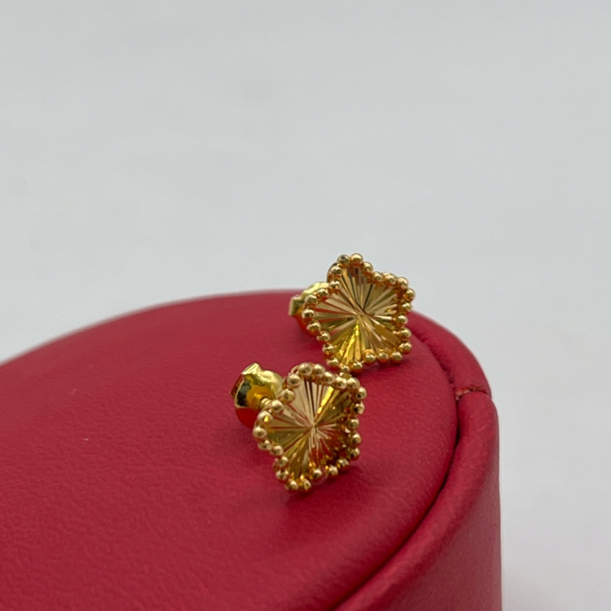 Yıldızlı Altın Küpesi 22 Ayar 1.04gr - K01270 - Fotoğraf 4