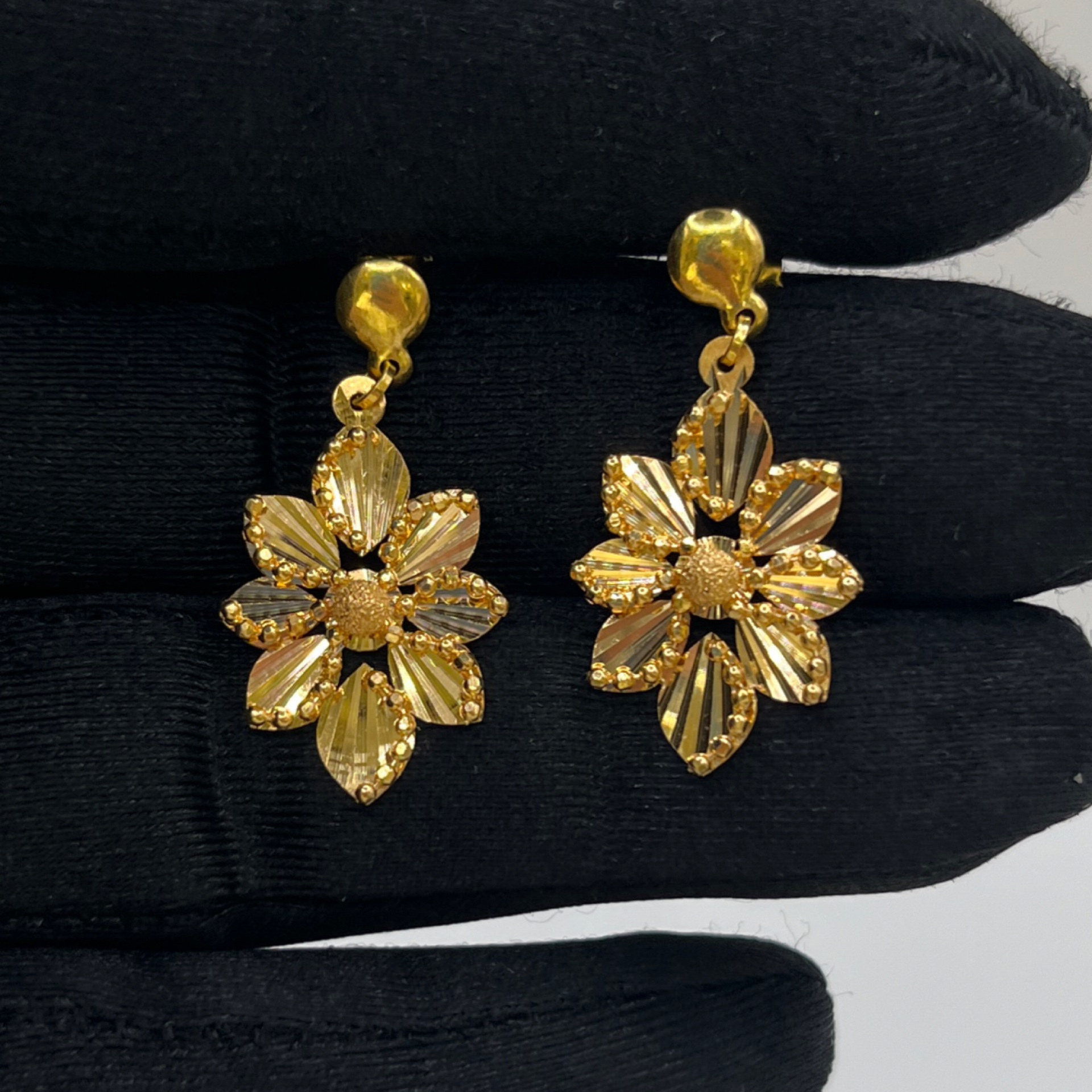 Çiçek Dorika Altın Küpe 22 Ayar 4.49gr - K01277 - Fotoğraf 1