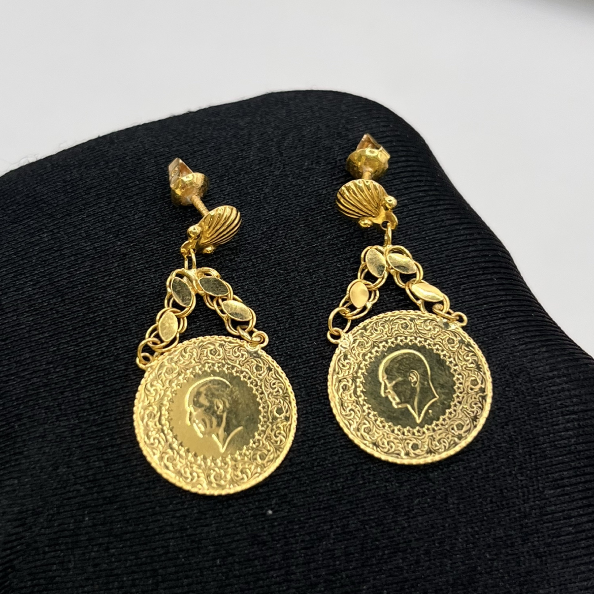 Çeyrekli Altın Küpe (Sallantılı) 22 Ayar 6.03gr - K01278 - Fotoğraf 5