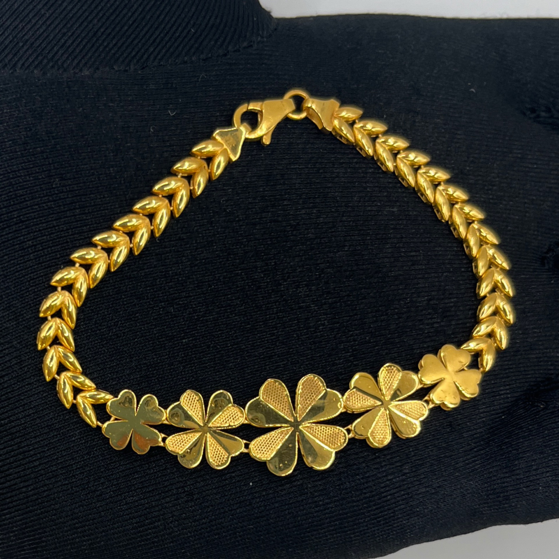 Yonca Yaprak Altın Bileklik 22 Ayar 11.09gr 17 CM - F00206 - Fotoğraf 4
