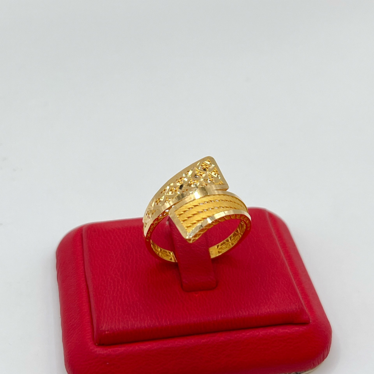 Çapraz Geçişli Altın Yüzük 22 Ayar 3.31gr 19 - Y01435 - Fotoğraf 4