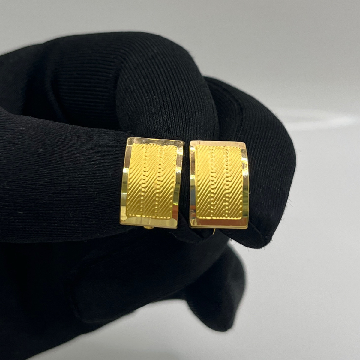 Hasır Örgülü Altın J Küpe 22 Ayar 2.71gr - K01309 - Fotoğraf 1
