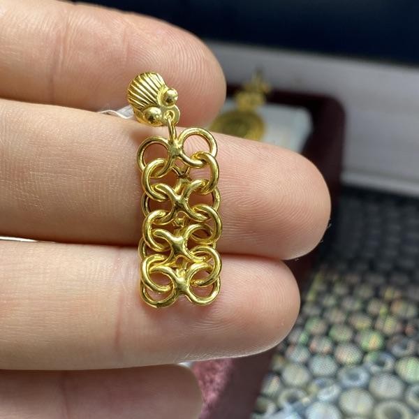 22 Ayar Altın Küpe 4.1gr Kadın - K000455