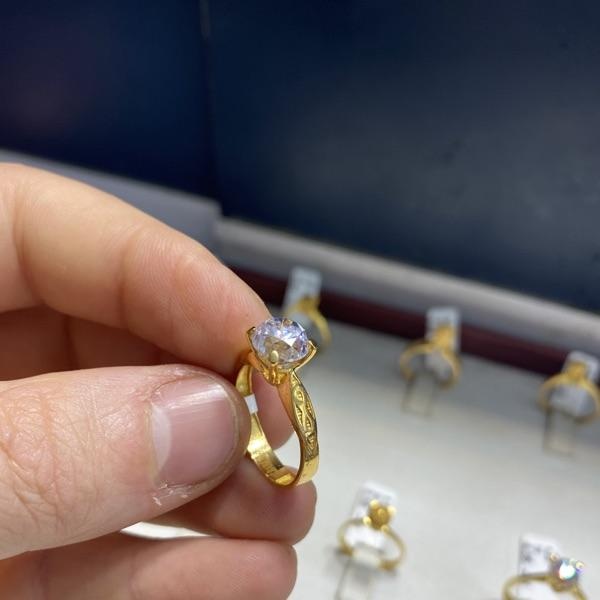 22 Ayar Altın Taşlı Yüzük Modern Tasarım 3.83gr 16 Numara Kadın - T000182_V1 - Fotoğraf 1