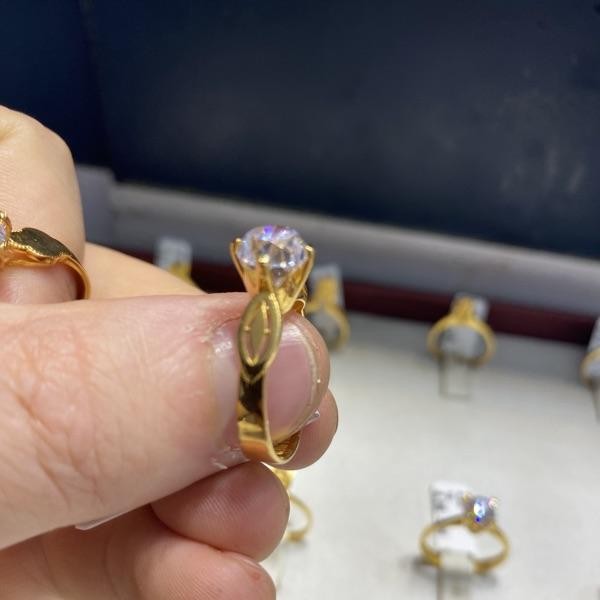 22 Ayar Altın Tektaş Yüzük Modern Tasarım 3.87gr 17 Numara Kadın - T000191_V1