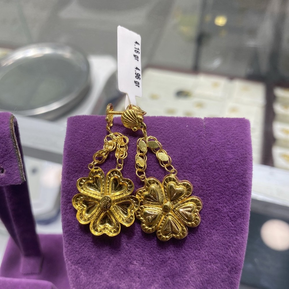 22 Ayar Altın Çiçekli Küpe Zahit Geyik El İşi 4.16gr Kadın - K00858