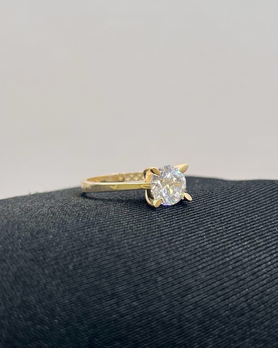 585 Yüzük 2,12 g
