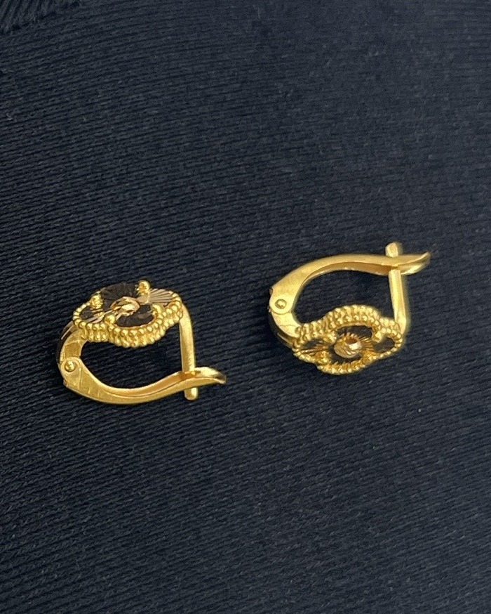 Kalemli Altın J Küpe 916 2,67 g KU00039